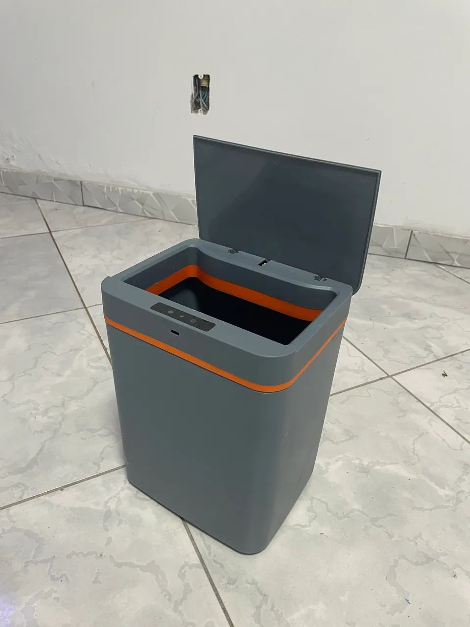 Lixeira com sensor  - Foto 2