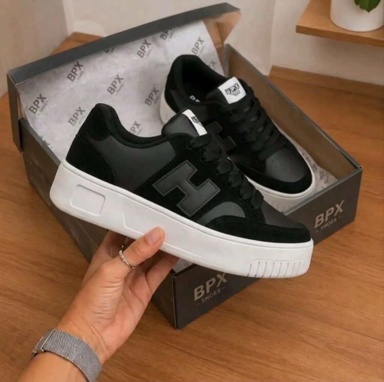 Tênis feminino 