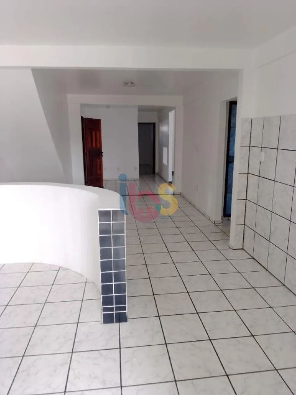 Vendo Casa com 2 Andares - Hernani Sá - Foto 5