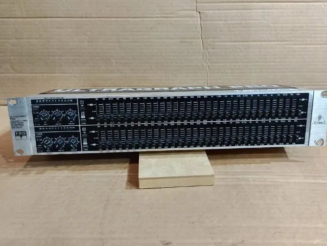  Equalizador Ultragraph Pro - 31 Band - Foto 2