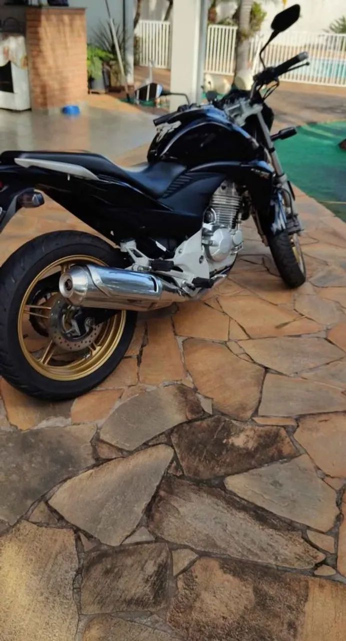 CB 300 2015  - Foto 2