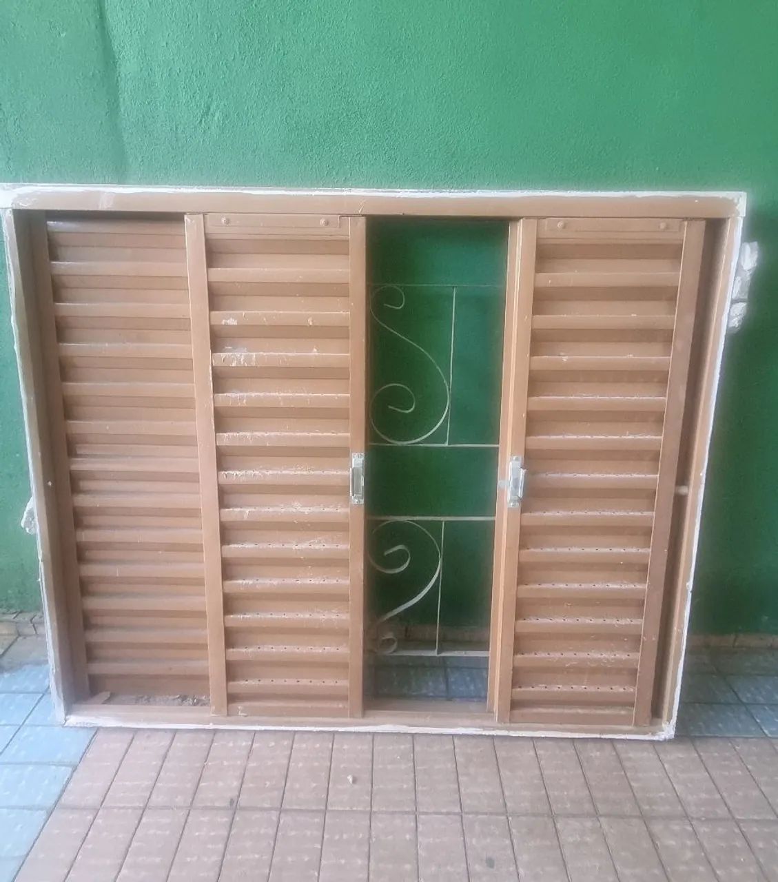 Janelas e porta - Foto 4