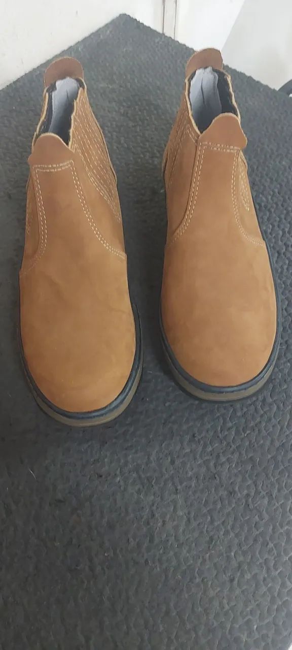 Bota masculina