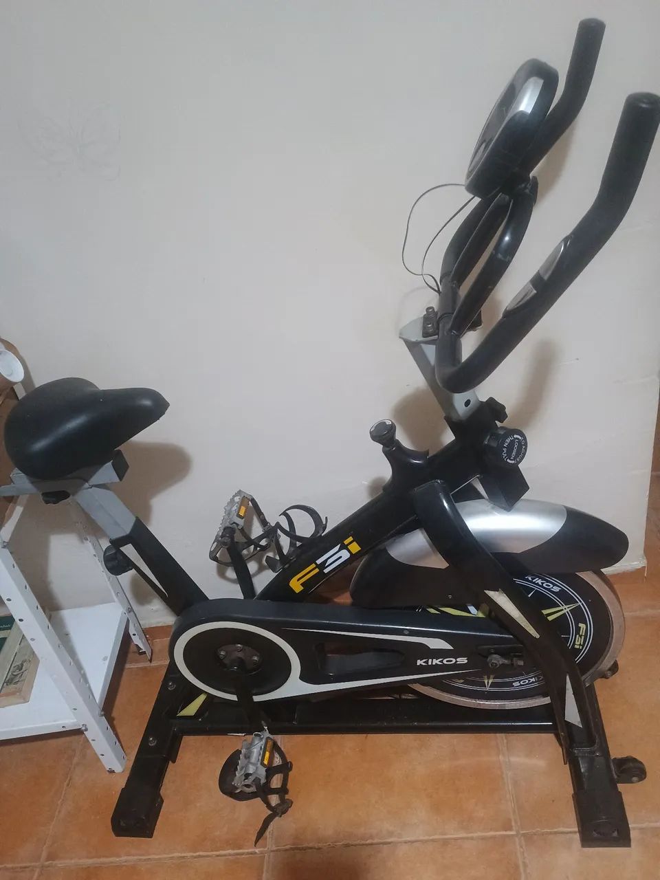 KIKOS F3i bicicleta ergométrica seminova - Foto 4