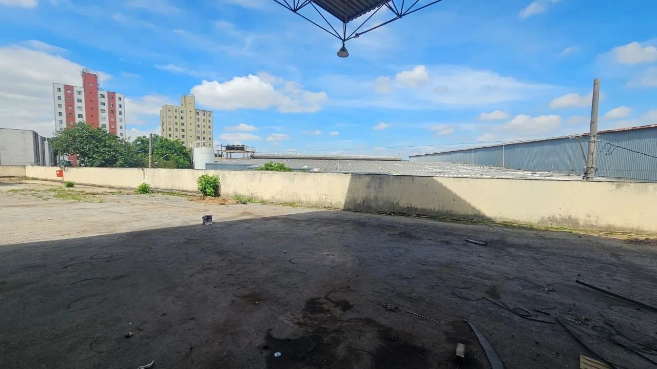 Galpão com para aluguel, 2.480m² - São Francisco - Belo Horizonte - Foto 2