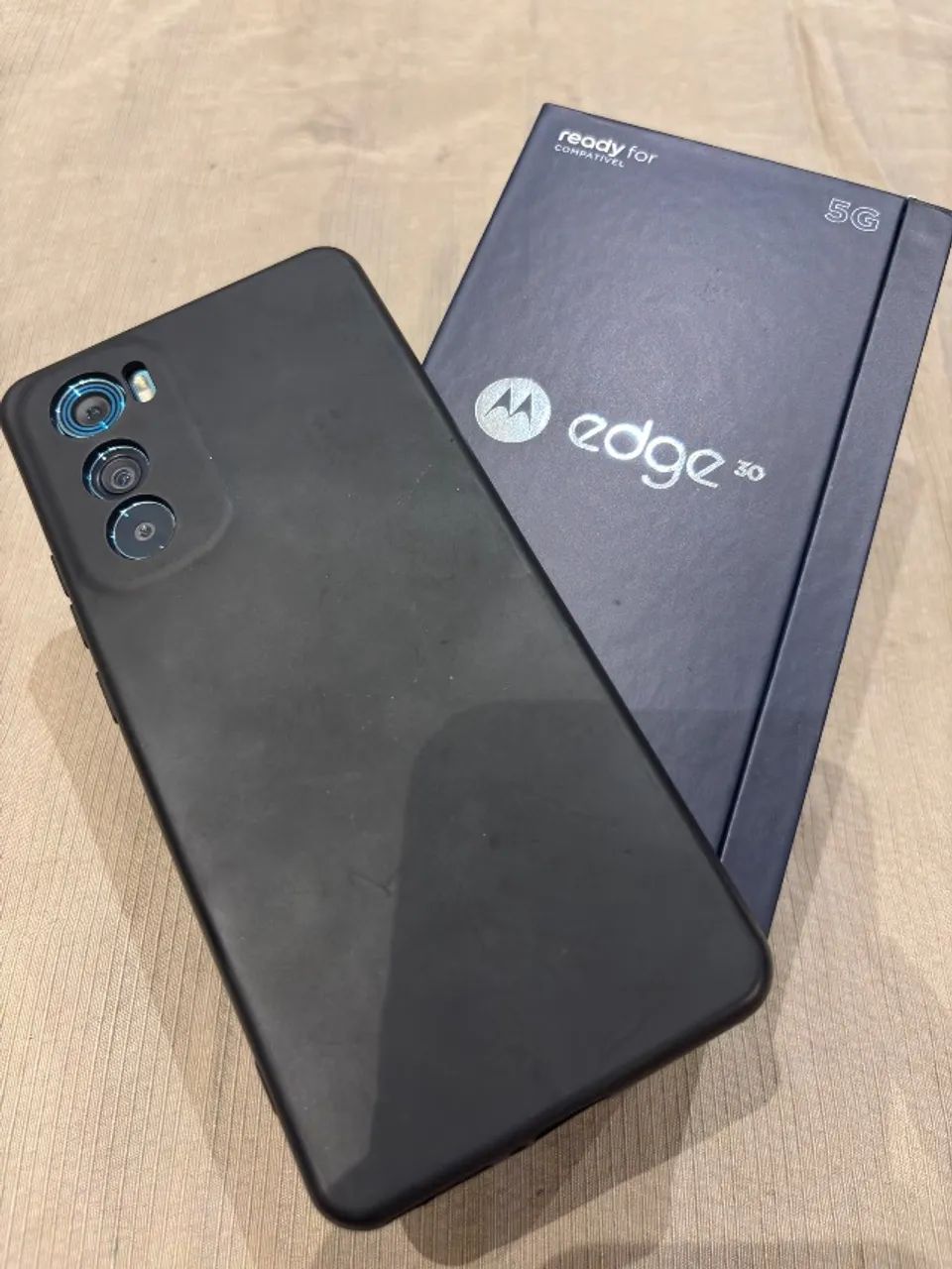 Celular motorola Edge 30 (APENAS VENDA)