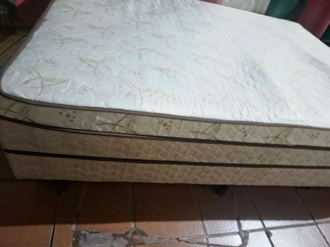 Box conjugado casal molas 1.38x1.88  - Foto 4