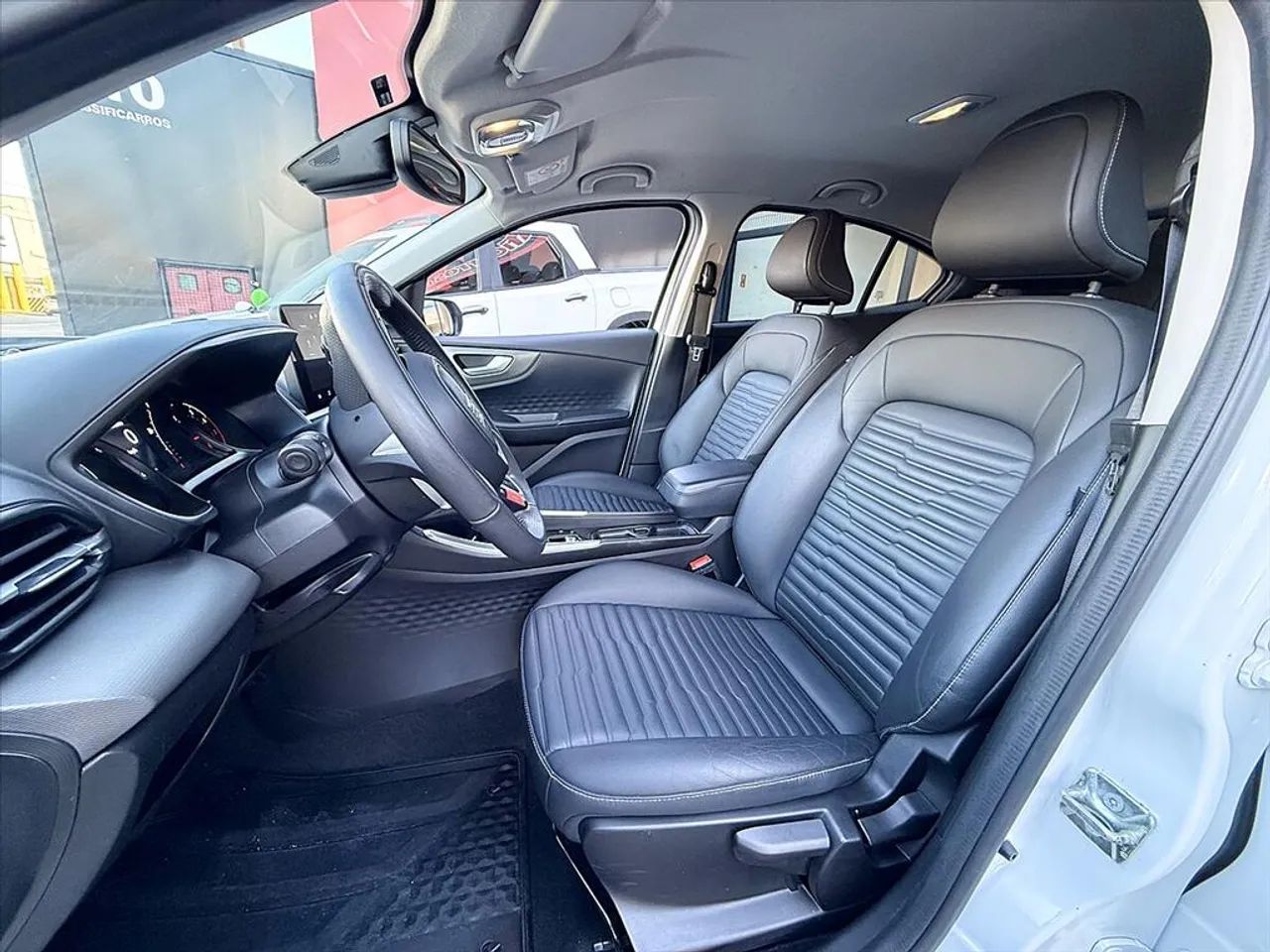 Fiat Fastback 1.0 200 Turbo Flex AUT 2023 - Foto 4