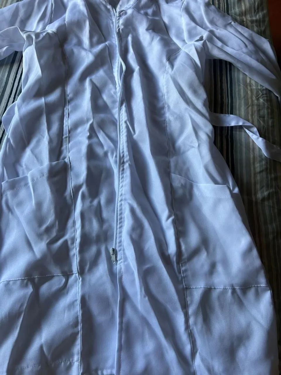 Conjunto de jalecos - Foto 4