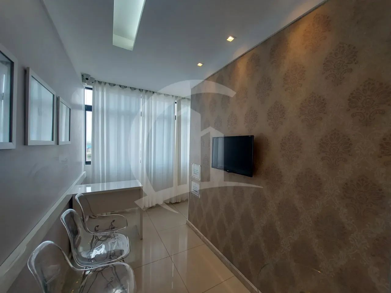 Sala Comercial Mobiliada com 3 Consultórios no Centro Médico Jardins - Foto 3