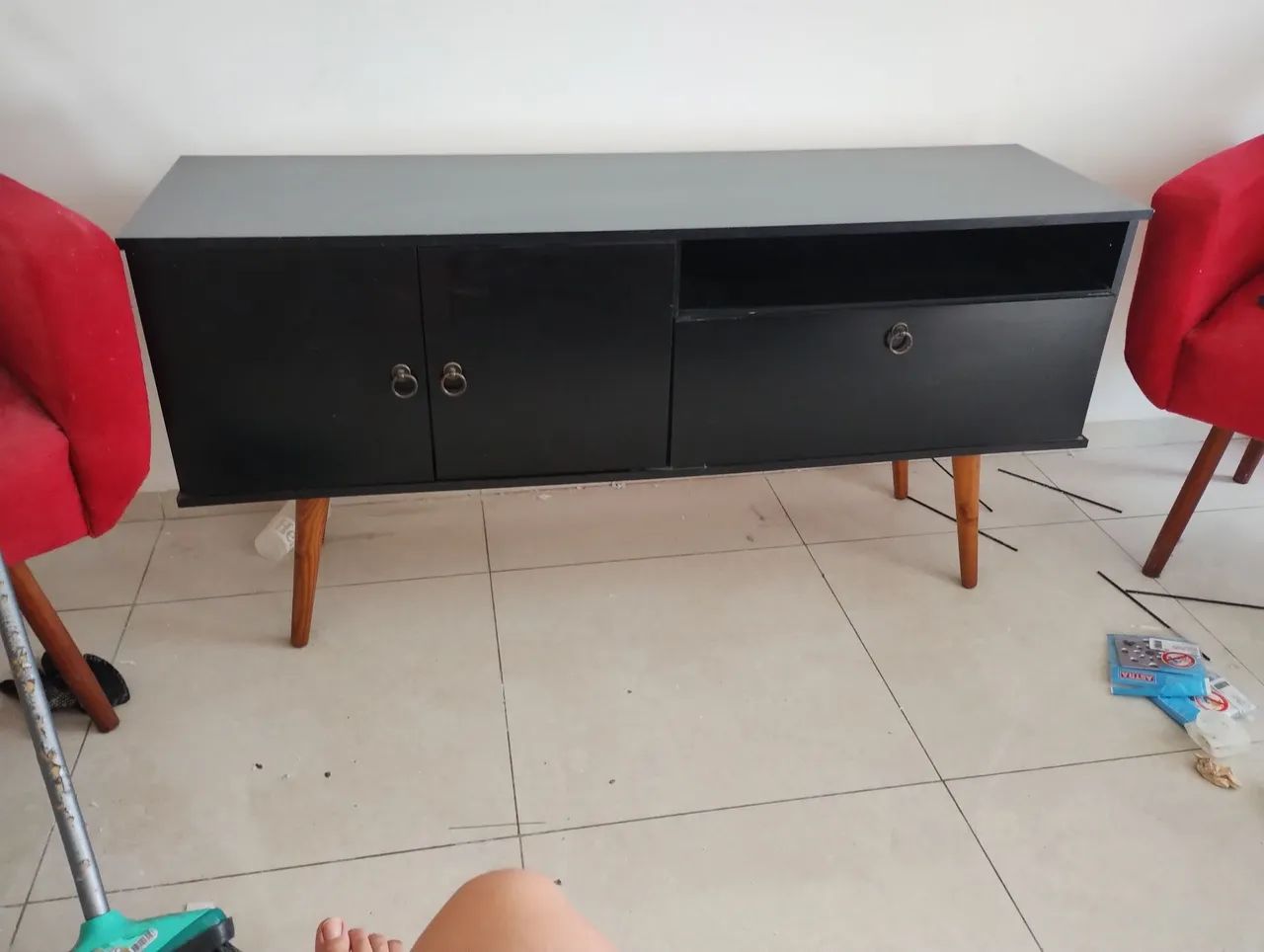 Black second-hand rack65566229992065121
