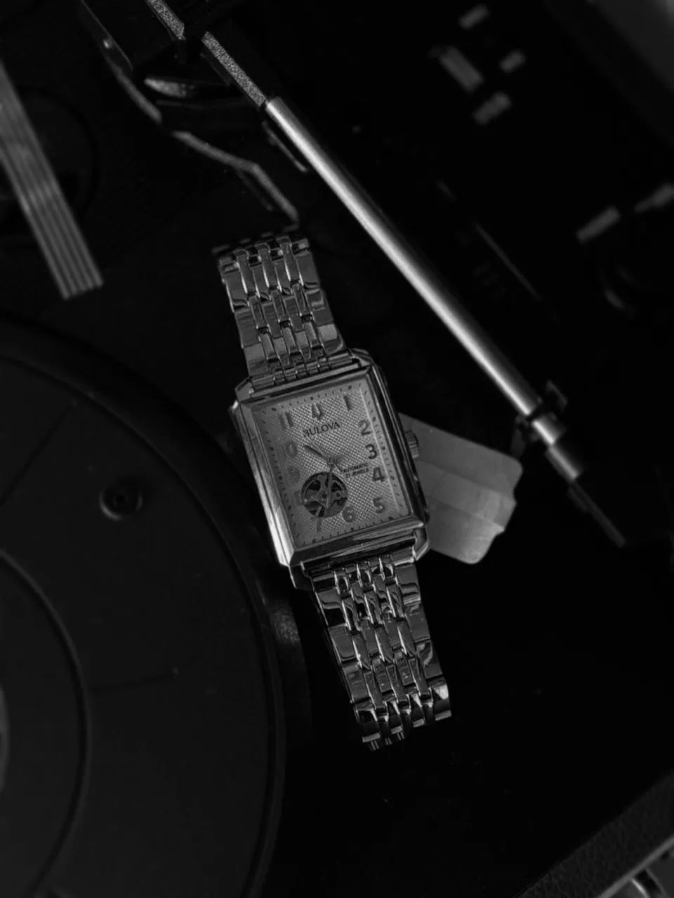 Bulova Sutton Clássico 98A308  - Foto 5