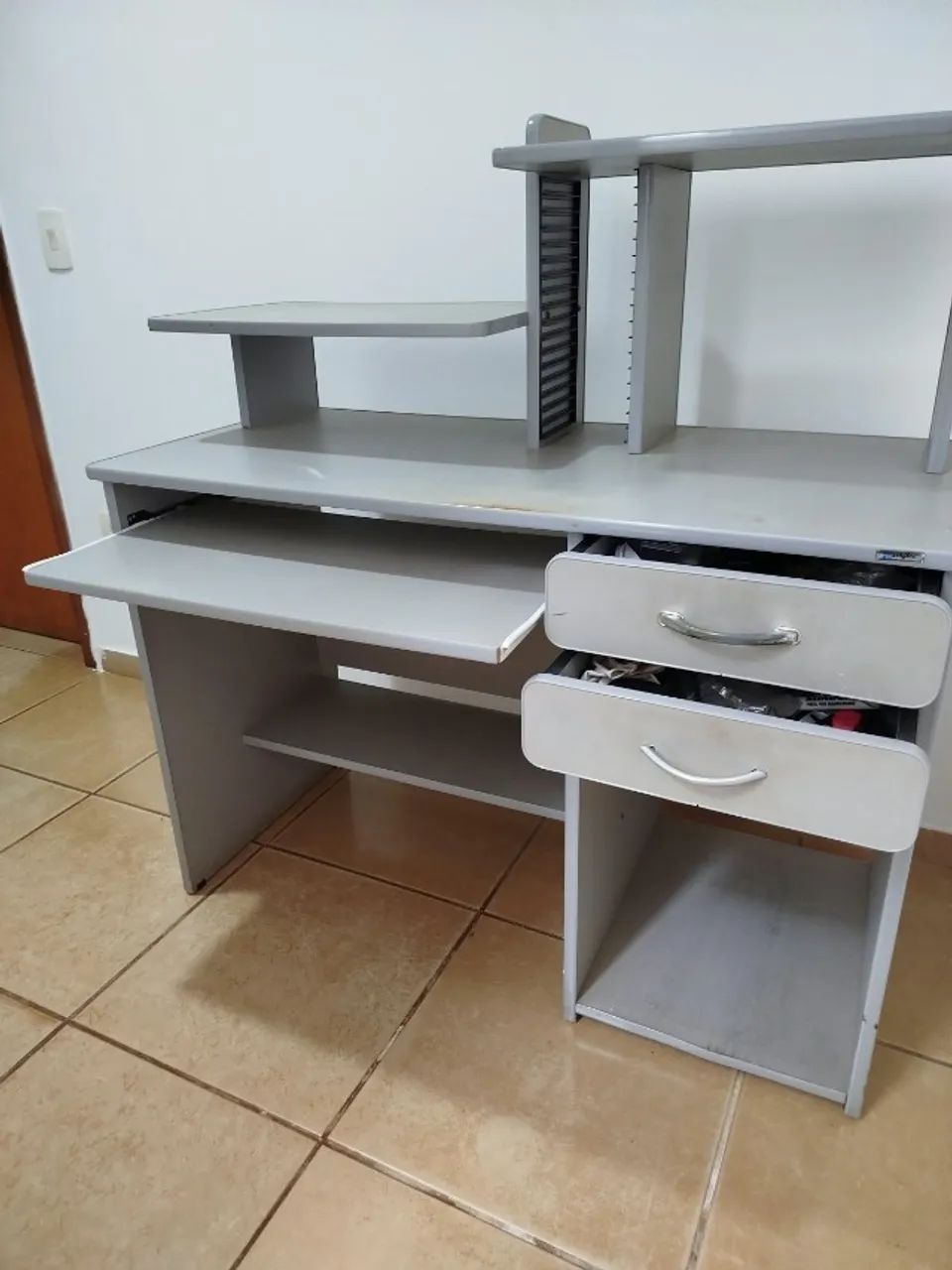 mesa de computador - Foto 3