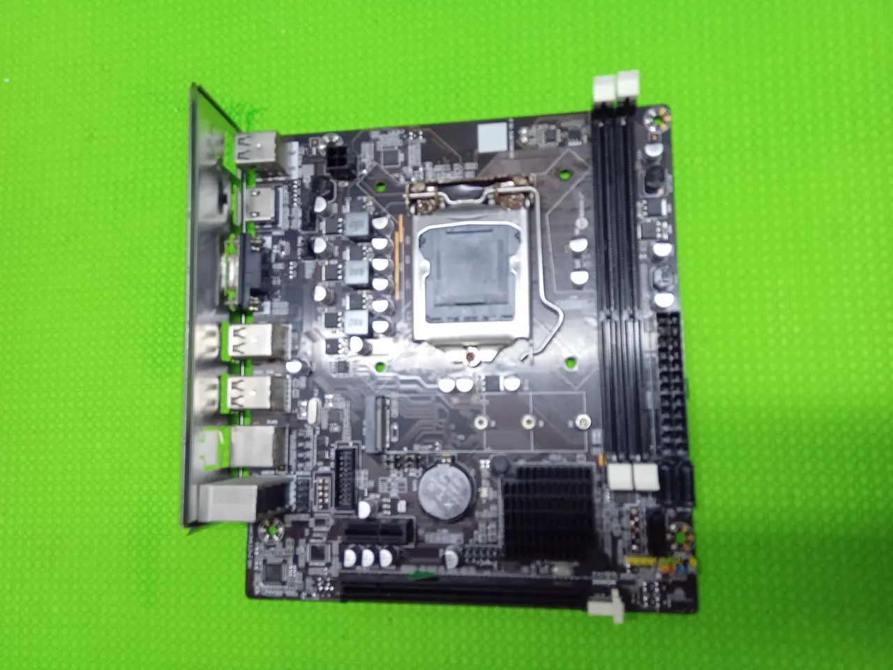 PLACA MÃE H61  - Foto 4