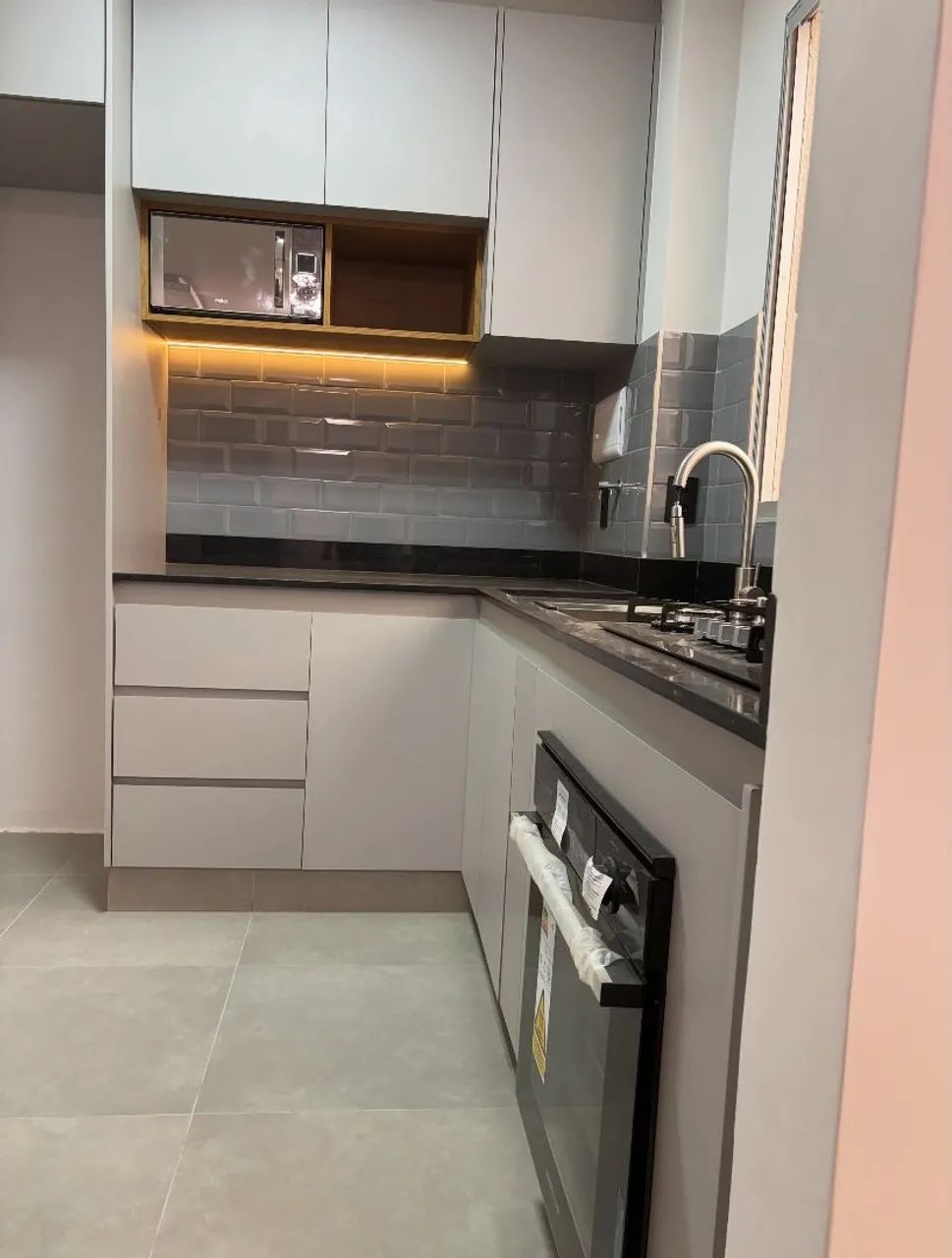 Cozinha planejada com fino acabamento 