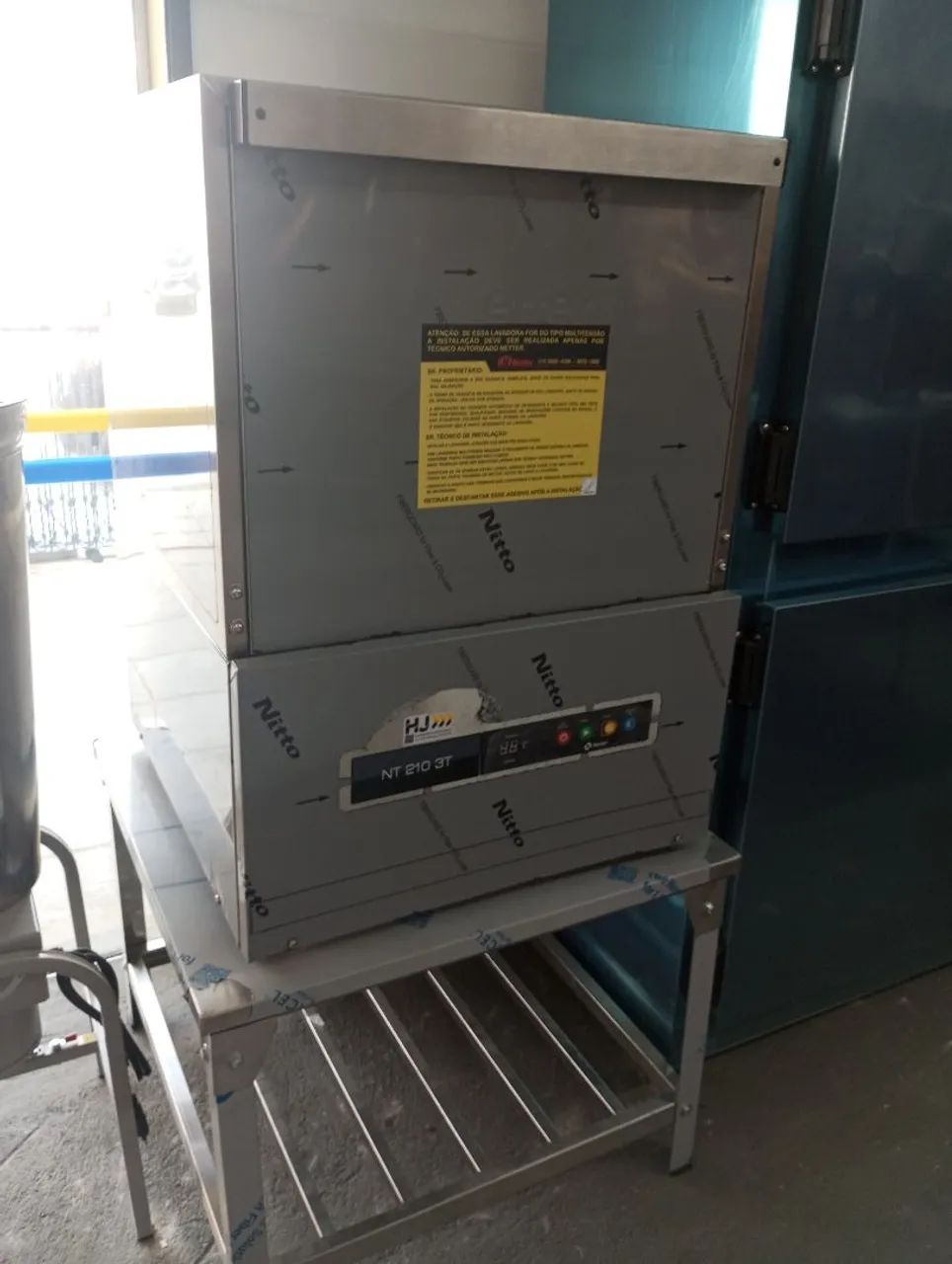 NZ. Lavadora de louças industrial NETTER 