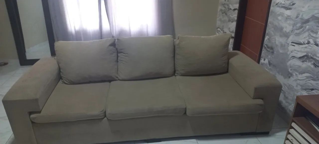 Sofá 3 e 2 lugares bege - negociável 