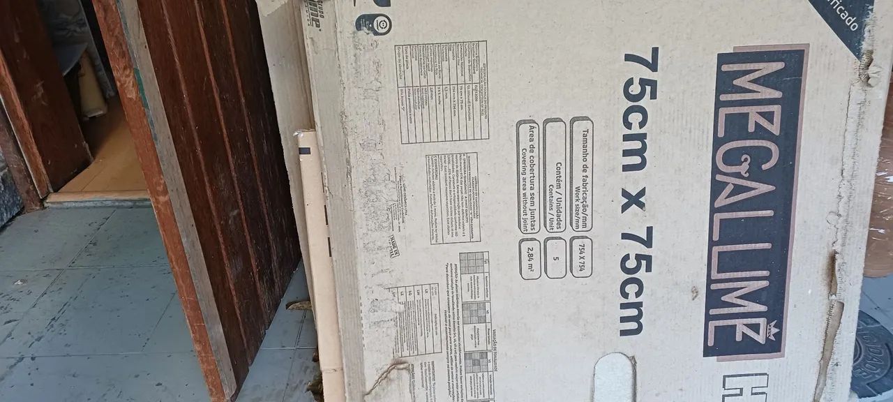 Pisos cerâmicos oferta de desapego