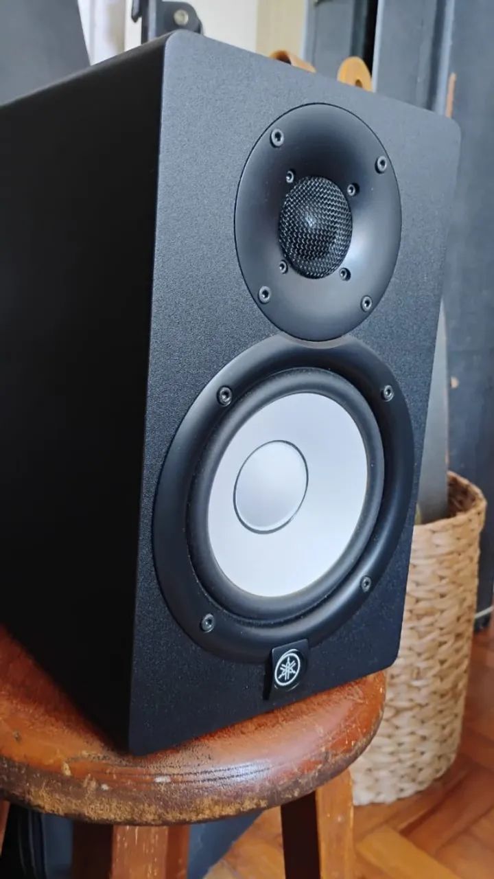 Yamaha HS5 (O PAR) - Foto 3