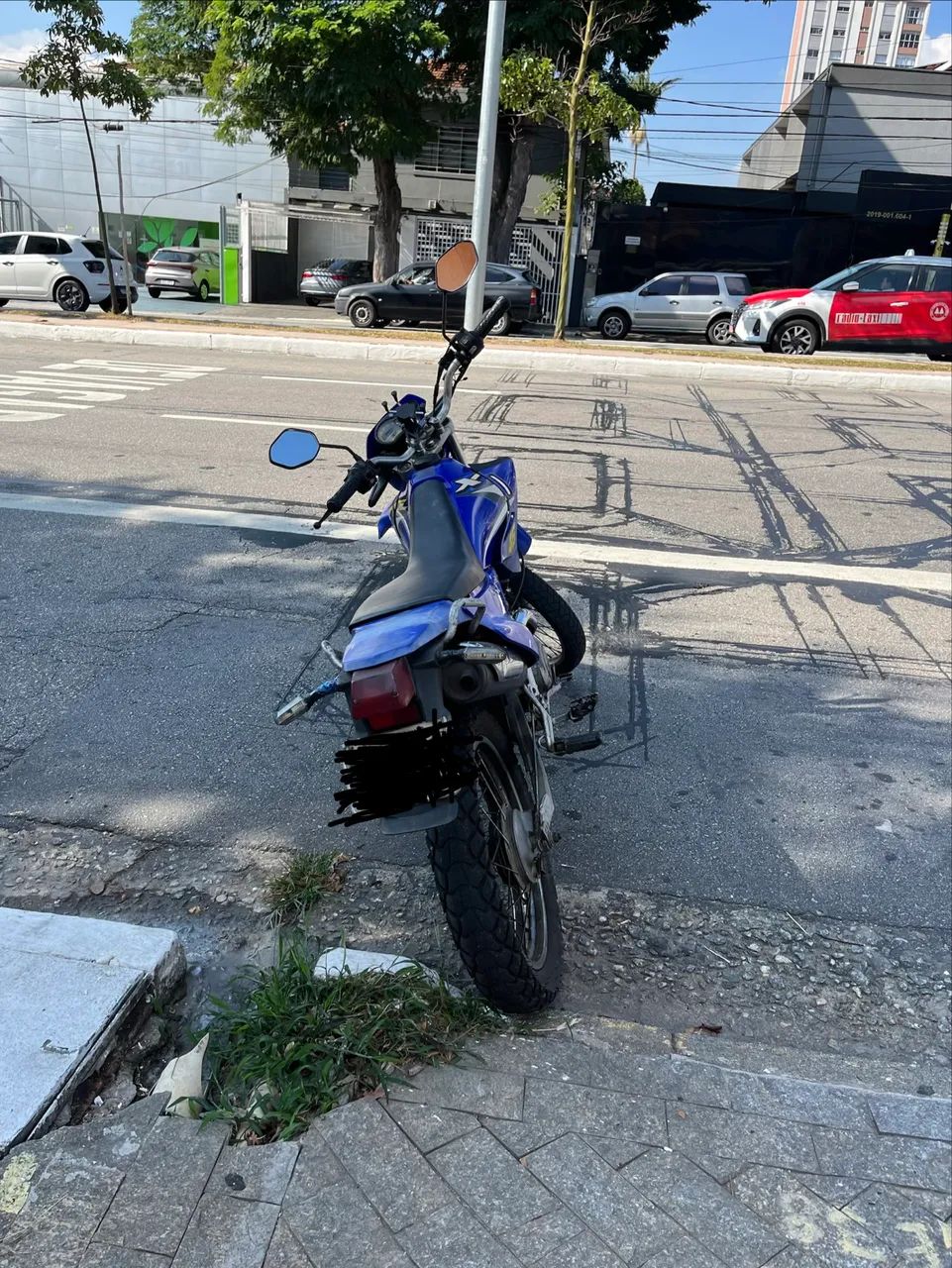 Yamaha XTZ 125 E- 2003  - Foto 4
