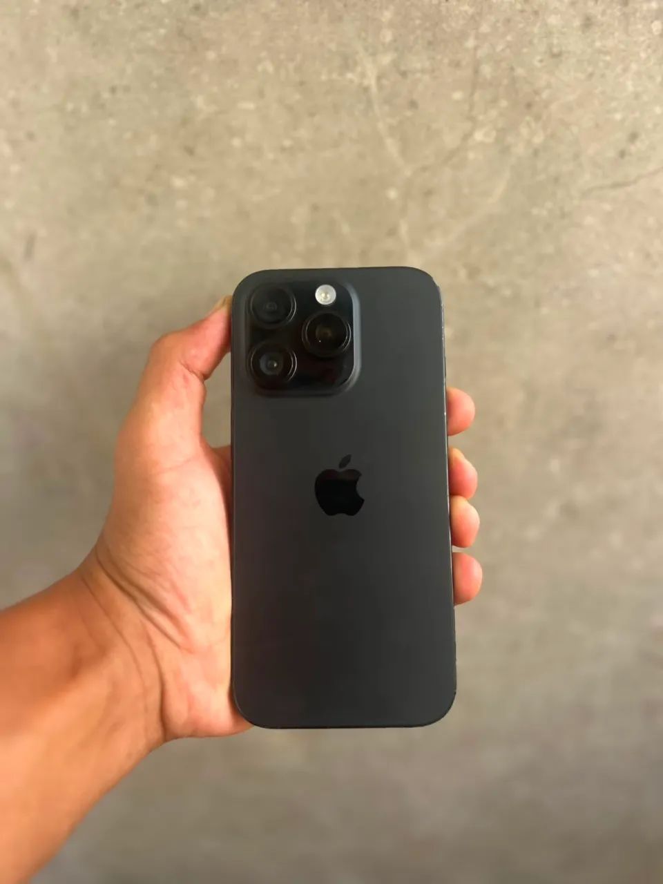 iPhone 16 pro  - Foto 3