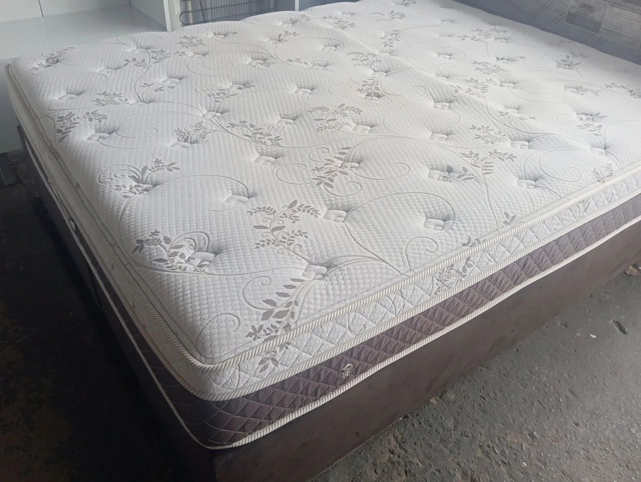 Cama box Queen size 