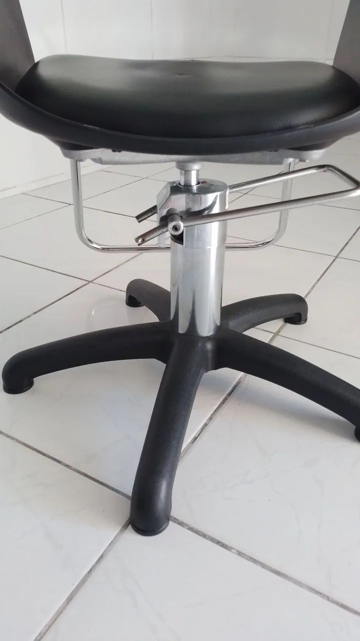 Cadeira hidráulica 600,00 - Foto 3