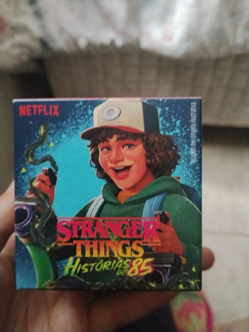 Stranger things-Histórias de 85- MC Donald's - Dustin 