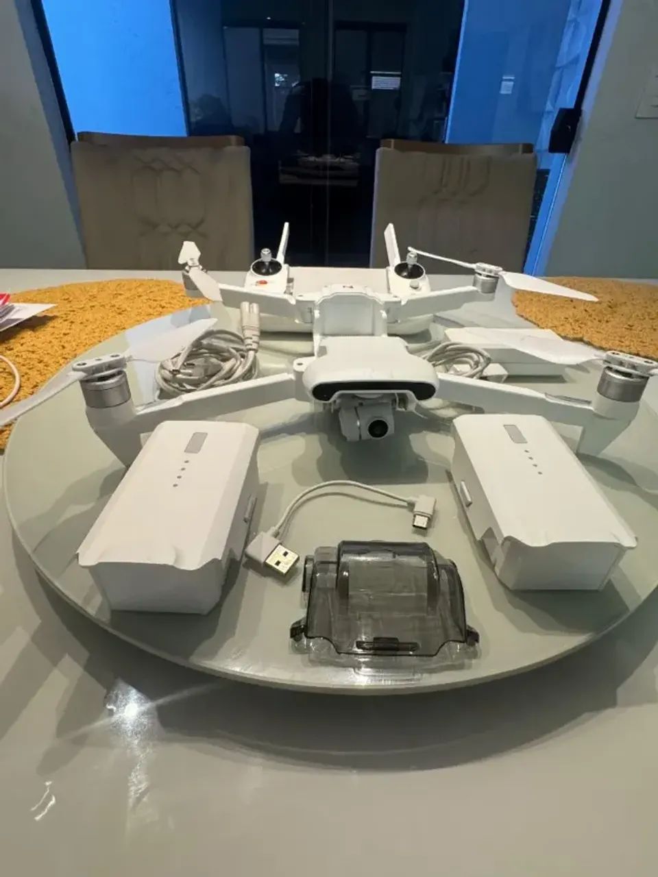 Drone FIMI X8 SE + Megafone, 2 Baterias Plus, Case e Kit Completo - Foto 3