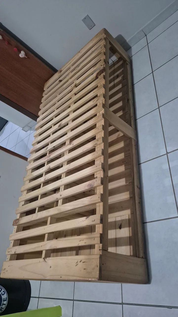 Palete multiuso/ base colchão solteiro  - Foto 2