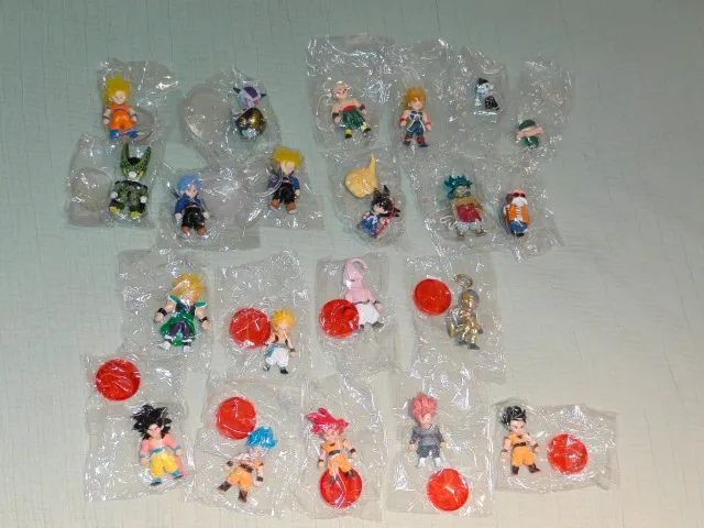 Bonecos miniatura Dragon Ball