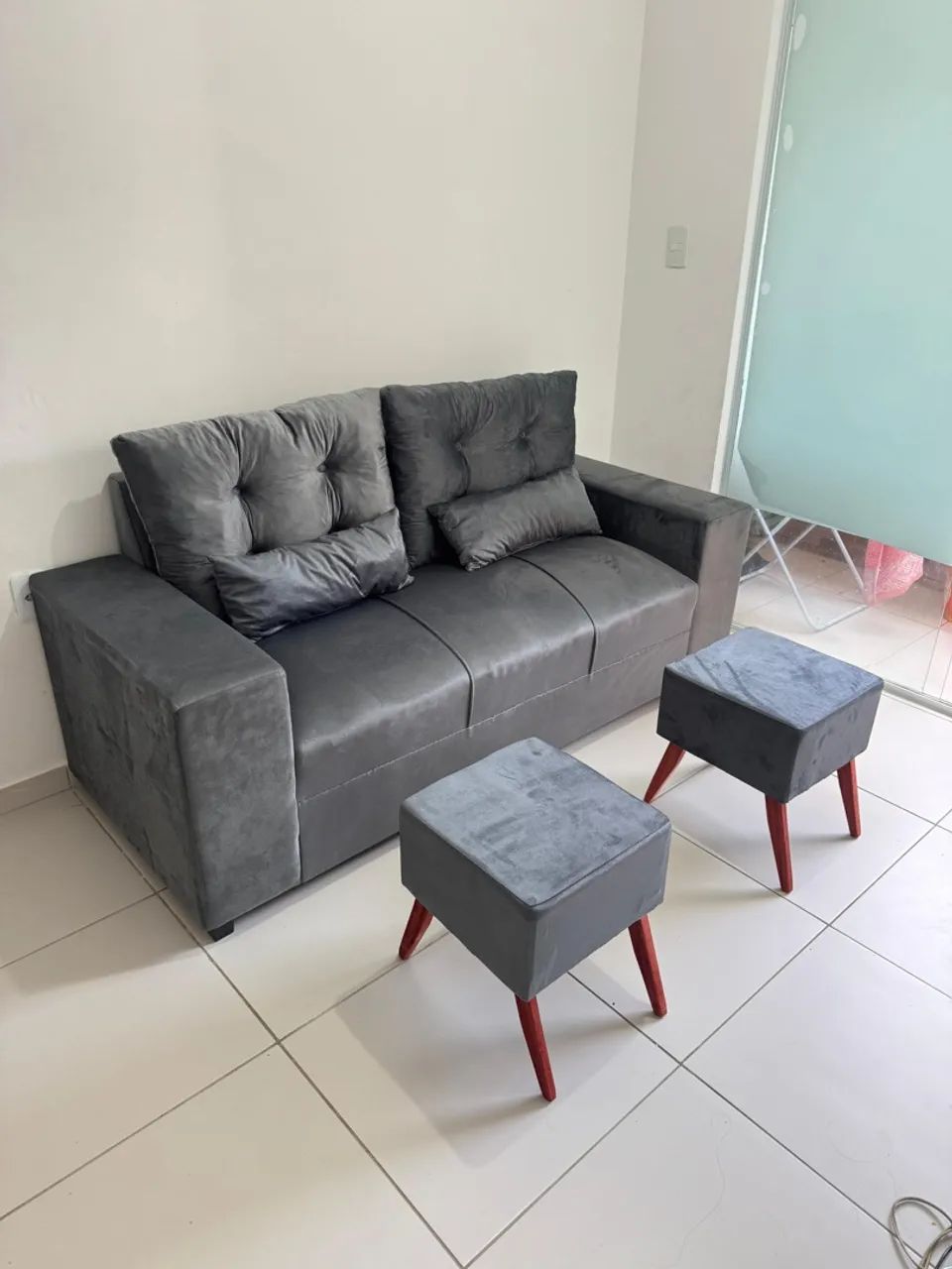 Sofá 3 lugares 