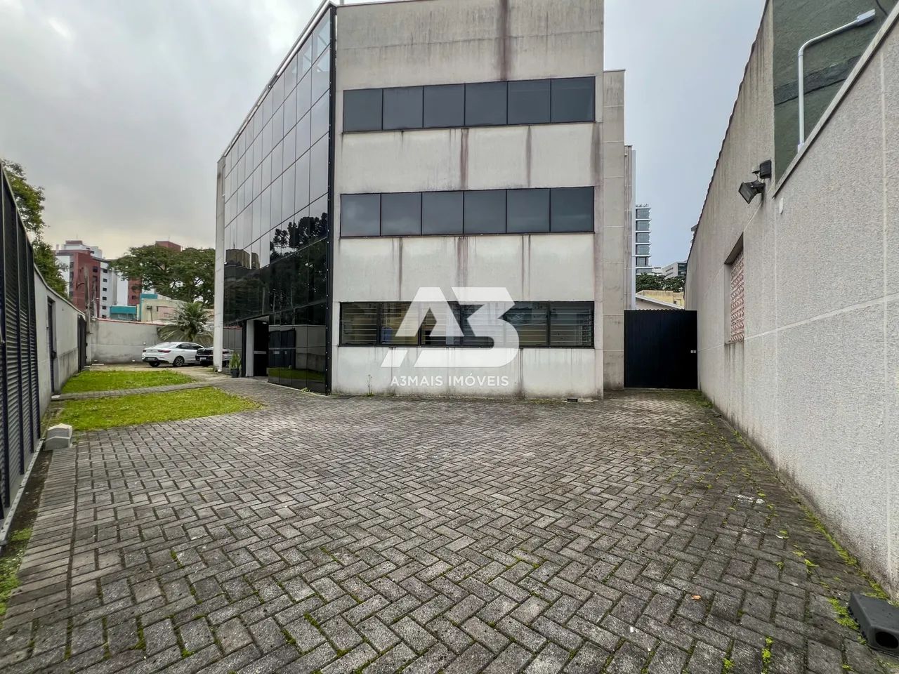 Comercial de 809m²