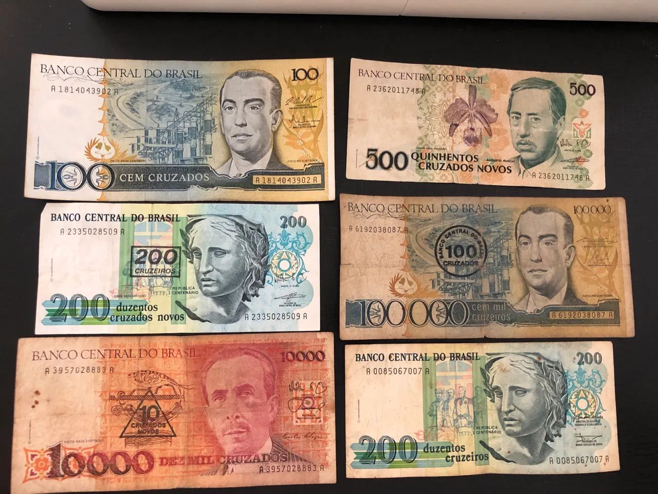 Moedas e Selos 