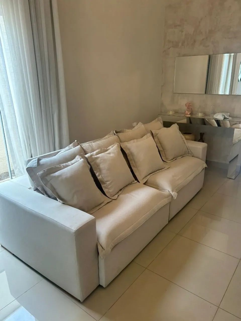 Sofá em linho, moderno - super confortável e elegante - Foto 3