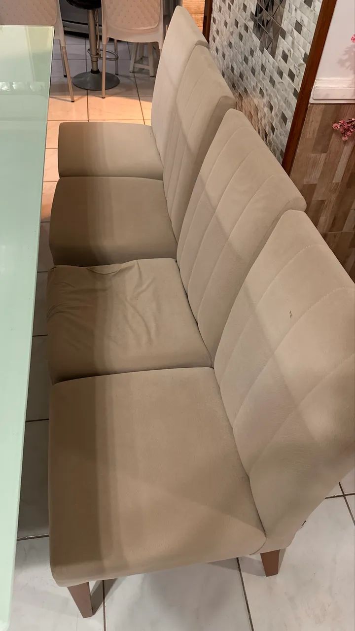 Mesa de Vidro e Madeira com 8 Cadeiras - Foto 4