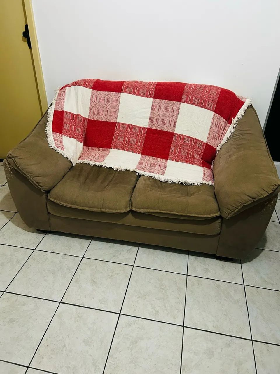 Vendo Kit: 02 sofá e 01 cama de casal 