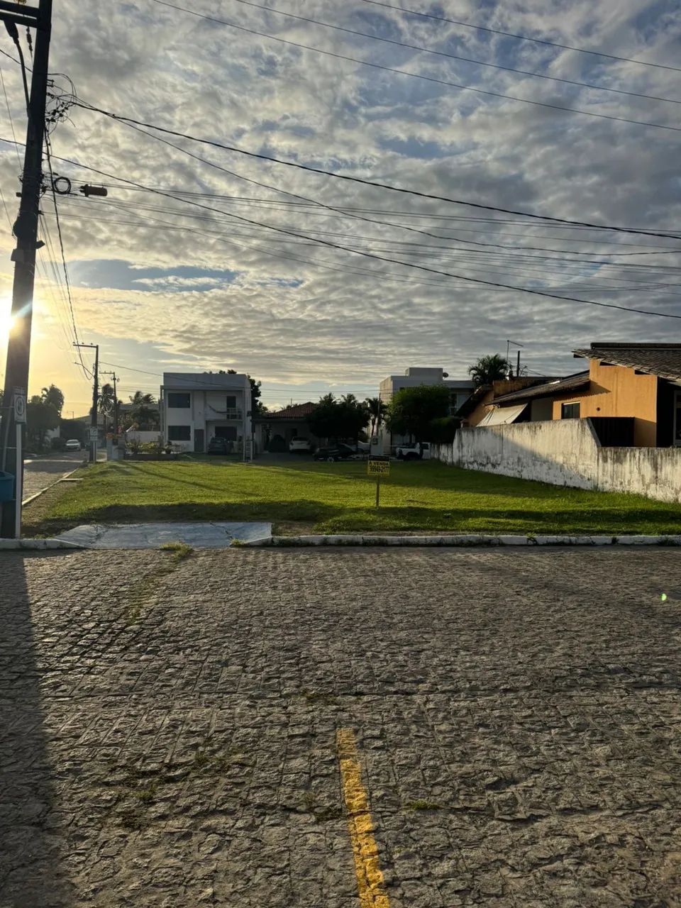 Lote de esquina com 460 m² em condomínio  - Foto 4