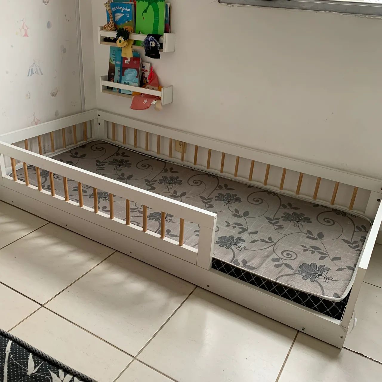 Cama montessori solteiro com colchão  - Foto 3