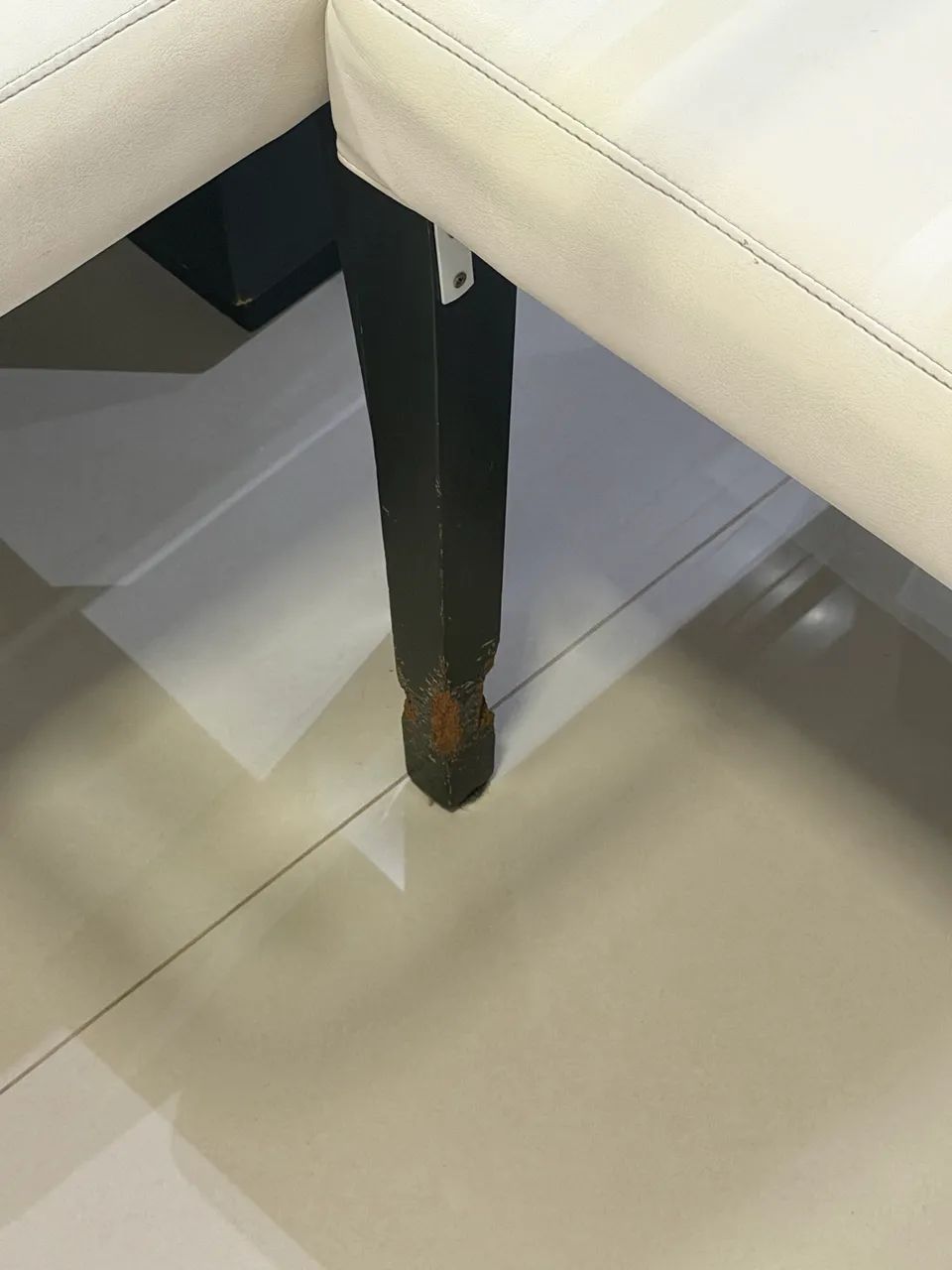 Mesa 8 Lugares + Cadeiras - Foto 3