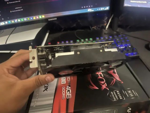 RX 550 4GB - Placa de Vídeo - Funcionando Perfeitamente - Foto 3