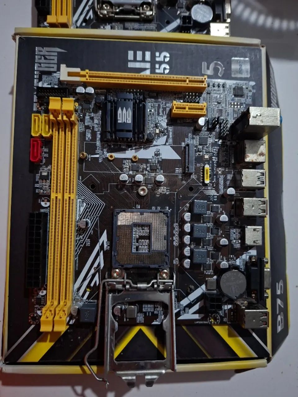 2 Placas mãe lga 1155 (defeito/avaria) - Foto 2