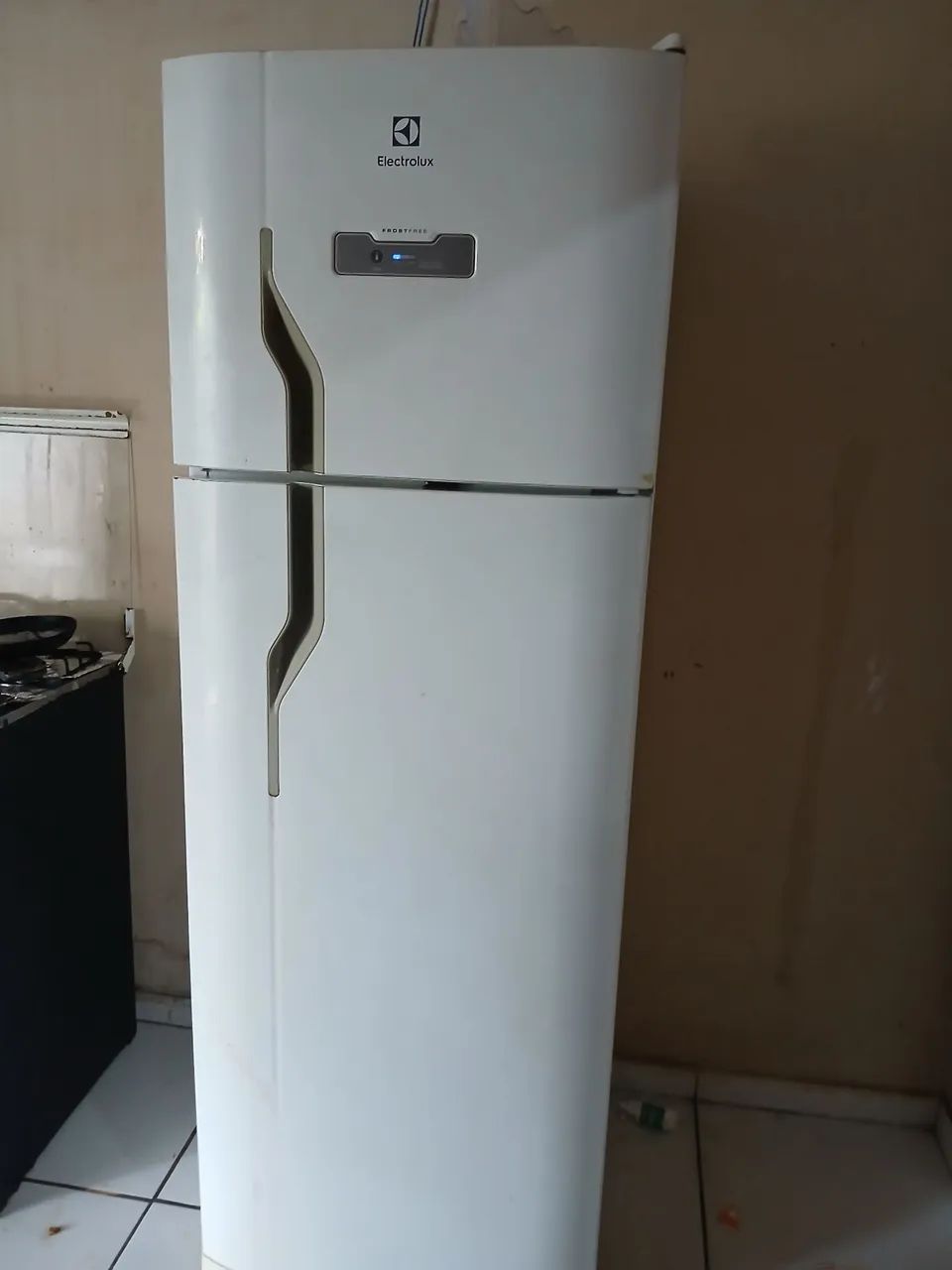 Vendo geladeira eletrolux  - Foto 2