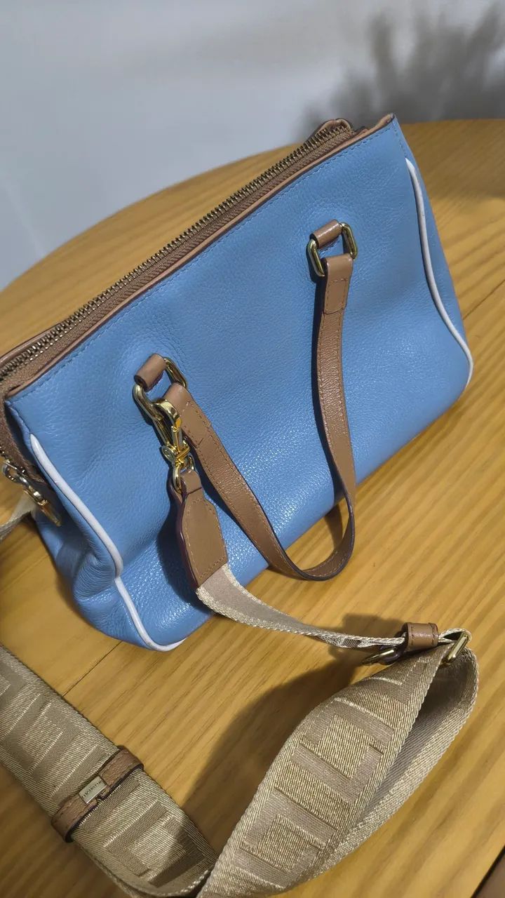 Bolsa luz da lua azul com detalhes off white - Couro - Foto 5