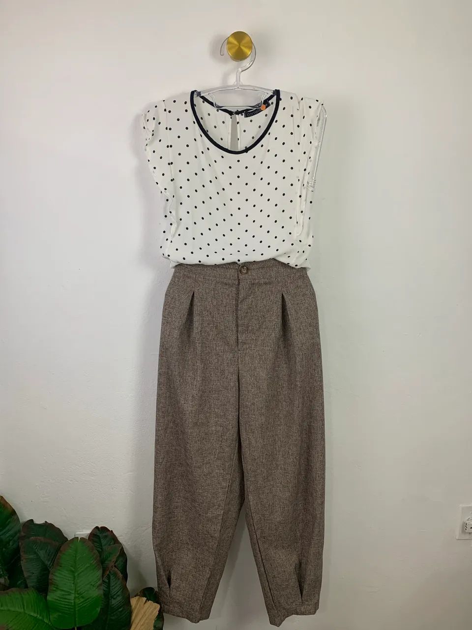 Regatas e blusas DE MARCA  - Foto 5