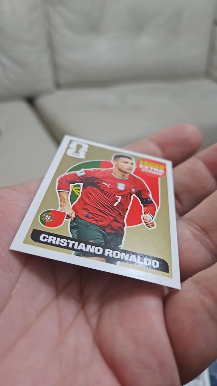 CRISTIANO RONALDO OURO - LEGENDS 2026 - Foto 2