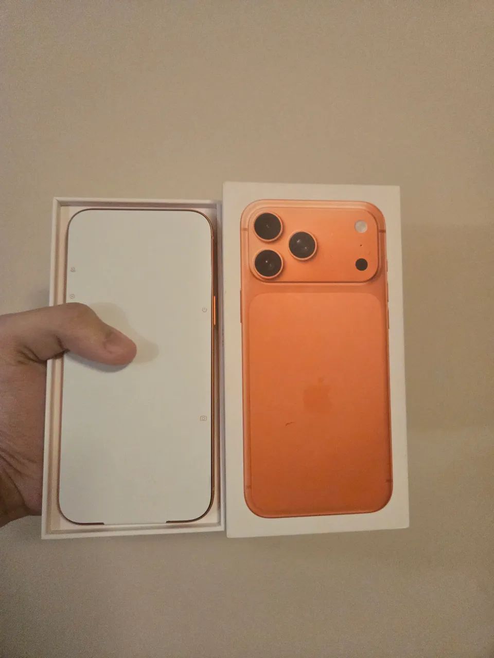 Apple Iphone 17 Pro Max 1tb Laranja-cósmico.  - Foto 2