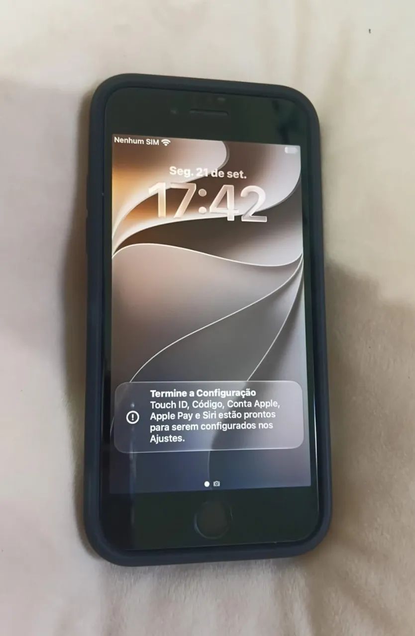 iPhone SE 2020 128GB + Caixa e Capinha e película  - Foto 3