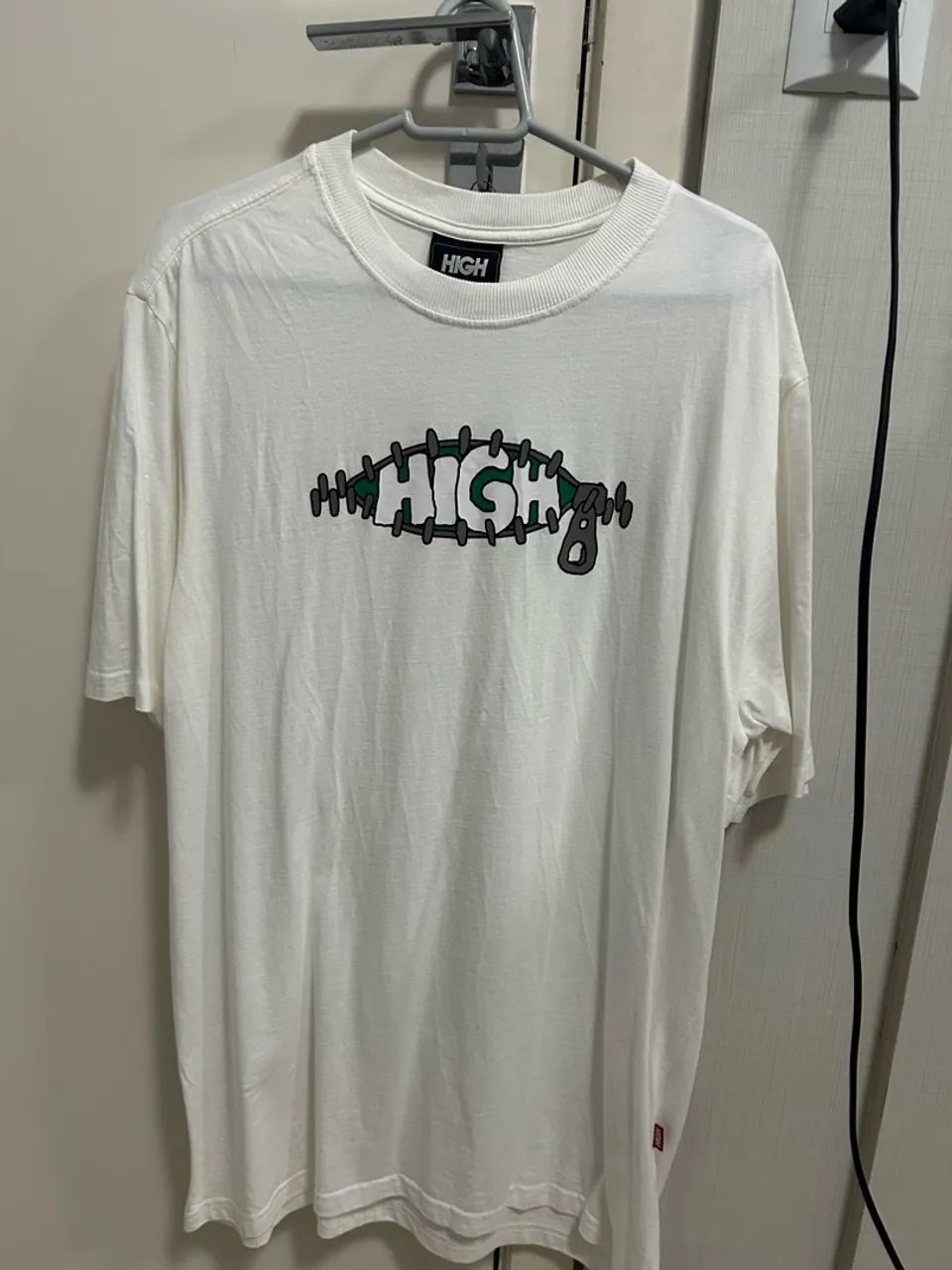     Camiseta: HIGH Zipper Tee - White. - Foto 3