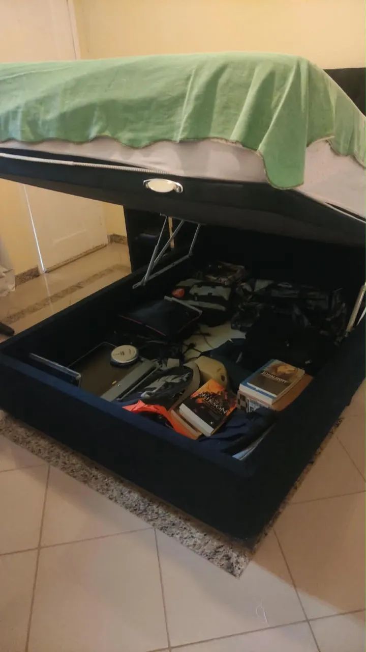 Cama casal com baú e cabeceira - Foto 4